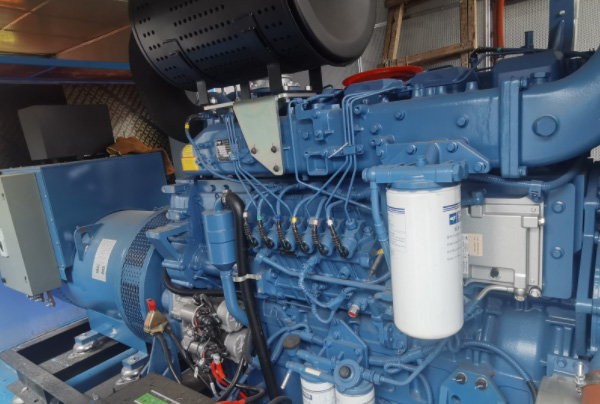 成都发电机池和蓄电池保养